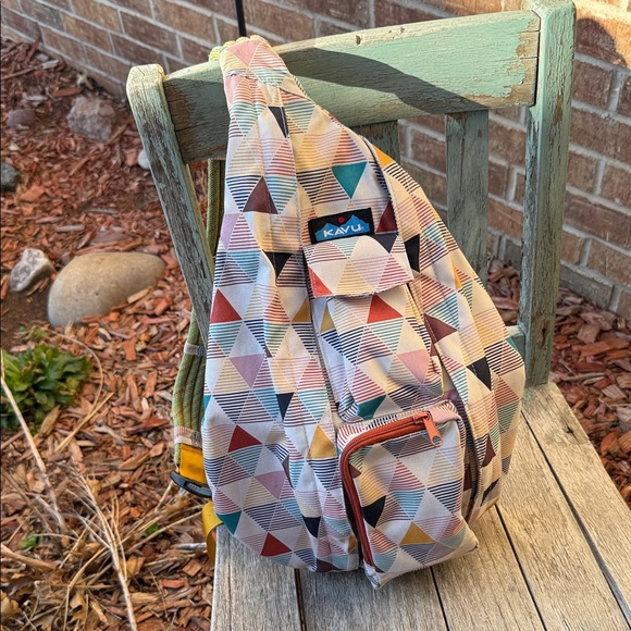 Kavu Women's Rope Sling Triangular Pattern Backpack - Multicolor - Picture 1 of 13